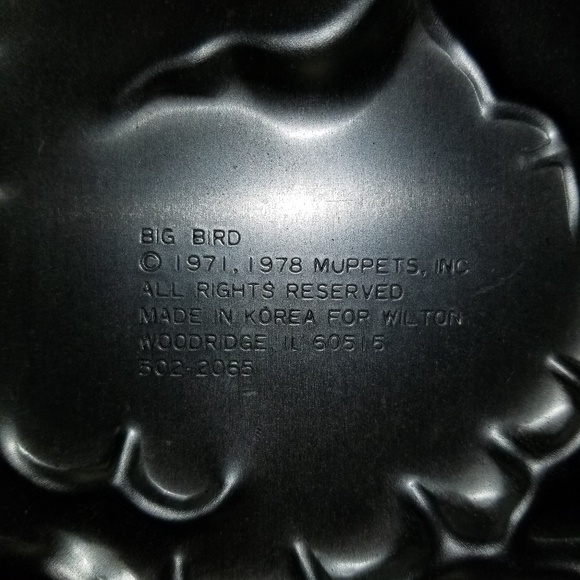 Wilton Cake Pan - Picture 3 of 3